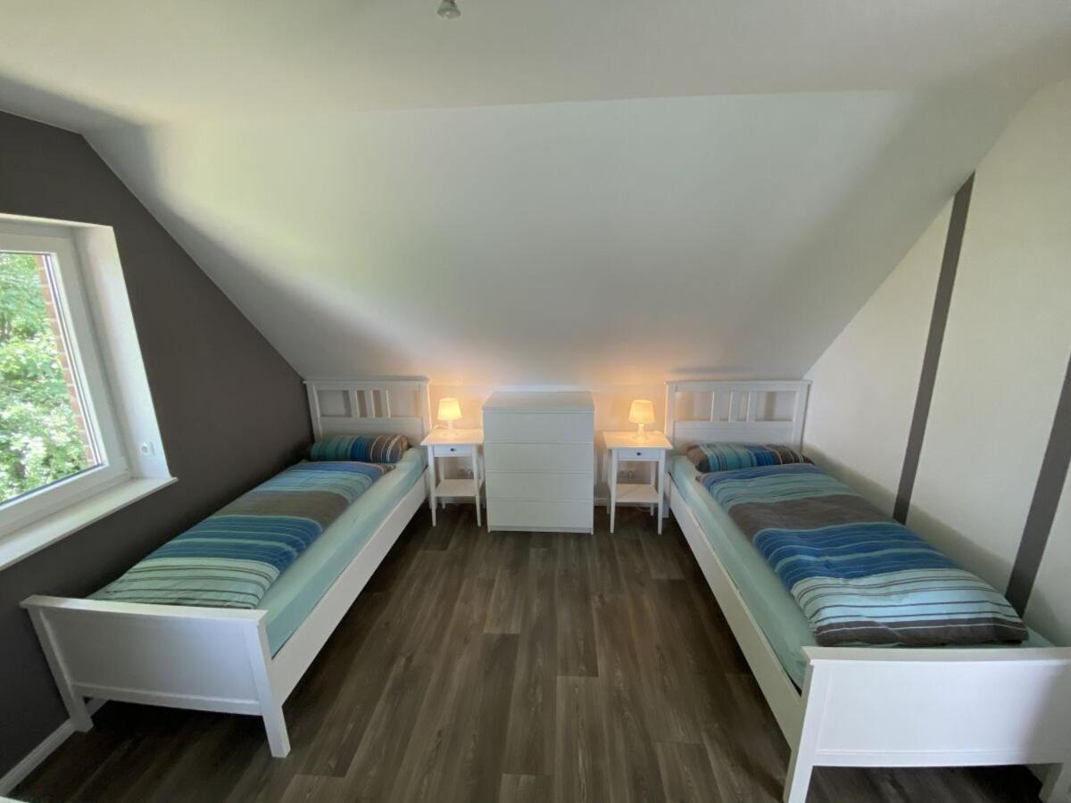 Ferienhaus Ella Am See Ауріх Екстер'єр фото